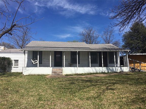 4th image of 1613 Magnolia Dr