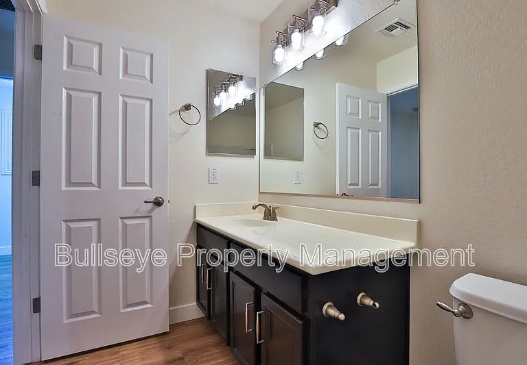 7321 N 89th Dr — Photo 19