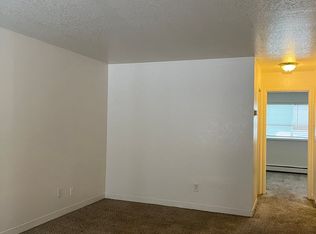 415 N Bragaw St APT 7, Anchorage, AK 99508