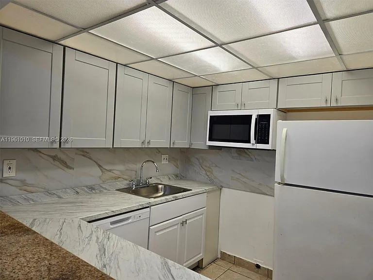 5921 Washington St #124 — Photo 29