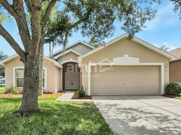 5514 Passing Pine Ln, Zephyrhills, FL 33541