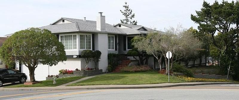 1st image of 2400 Oakmont Dr