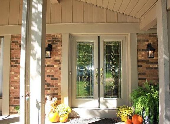 2nd image of 13211 Cedaroyal Dr