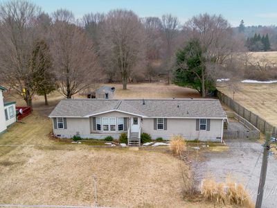 913 E Lewis St, Whitehall, MI, 49461