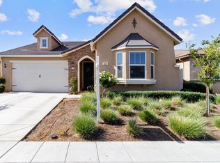 3657 Saginaw Ave, Clovis, CA 93619