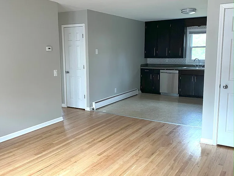 3305 Lotheville Rd — Photo 2
