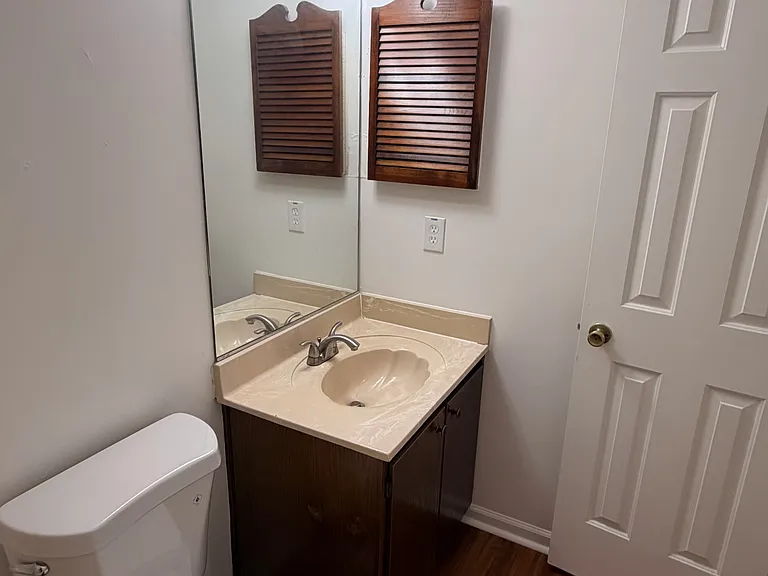 1357 Hafford Rd — Photo 12