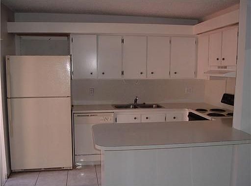 2nd image of 1714 Forest Lakes Cir