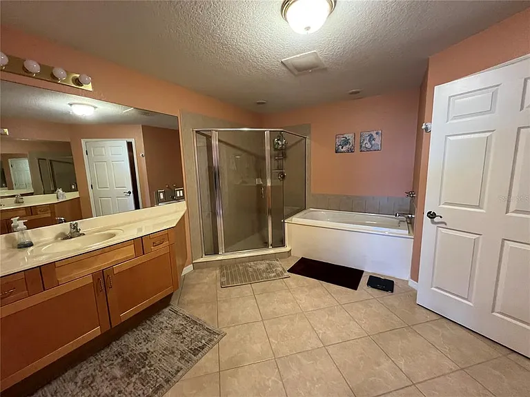 1188 N Tamiami Trl #403 — Photo 12