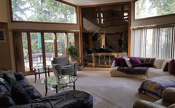2nd image of 4048 Fox Lake Dr