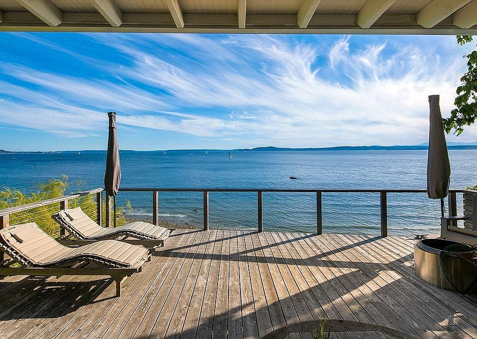 1st image of 2323 Perkins Ln W #C