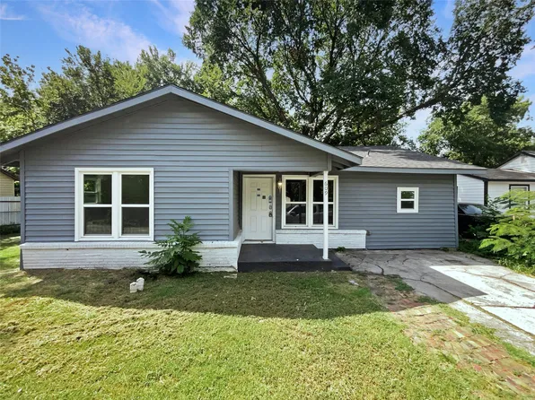 609 W Lone Star Ave, Cleburne, TX 76033