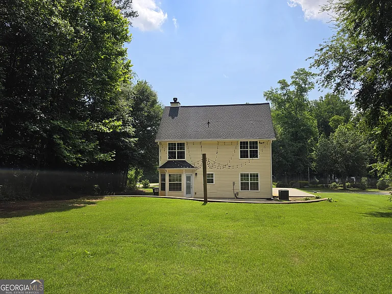 241 Hamilton Dr — Photo 19