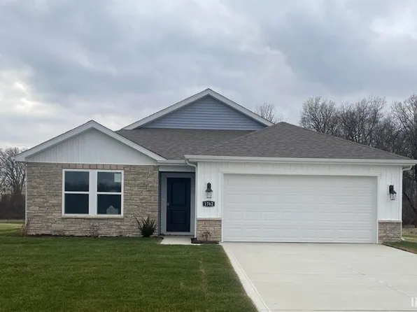1762 Kensington Dr, Bluffton, IN 46714