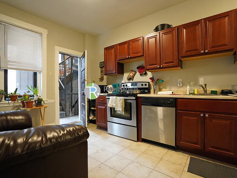 1379 Commonwealth Ave #4 — Photo 6