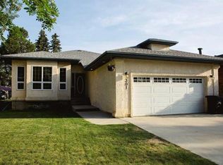 301 N 3rd Ave NE, Slave Lake, AB T0G 2A2