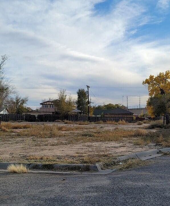 1st image of 207 Arizona St