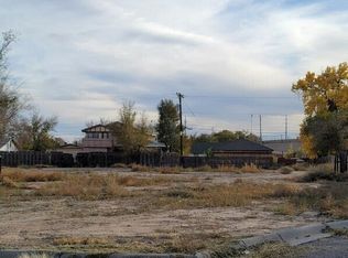 207 Arizona St, Belen, NM 87002