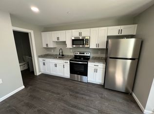 36 High St FLOOR 2, Poughkeepsie, NY 12601