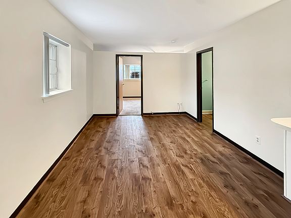 2nd image of 3170 W Monroe St APT 101