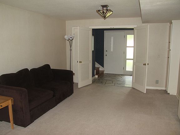 rec room 12.5 x 20.5