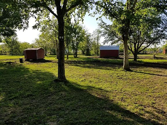 4th image of 6419 County Road 168