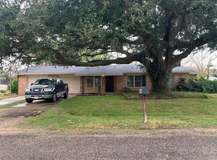 141 Dernal Dr, Victoria, TX 77905