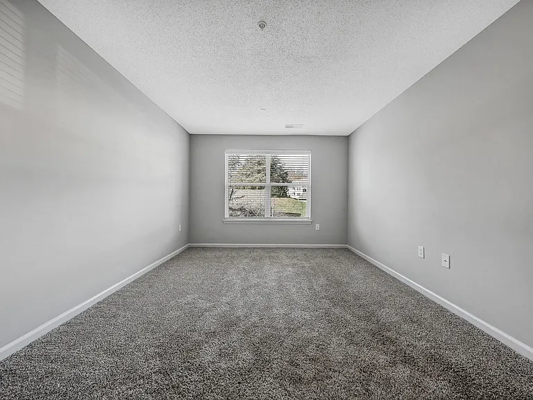 Sunscape Apartments — Photo 27