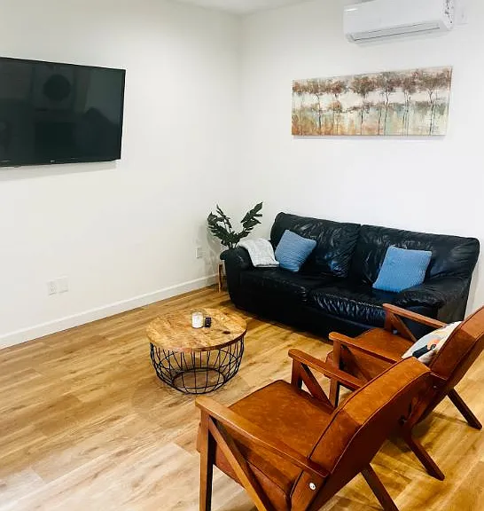 590 Hull Ave #2 — Photo 2