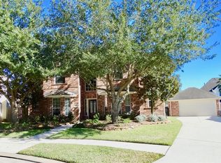 207 Whitehall Cir, League City, TX 77573