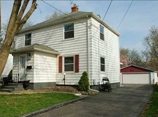 2807 Arnold Rd, Des Moines, IA 50310