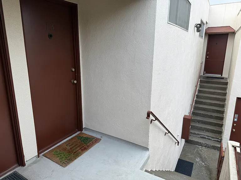Westwood Apartments — Photo 12