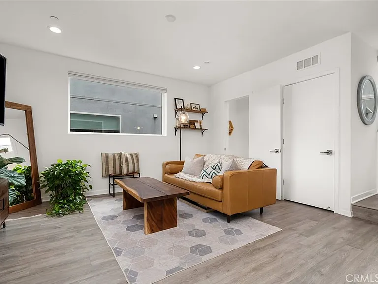 3032 N Coolidge Ave — Photo 13