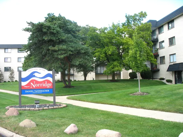 6950 W Forest Preserve Dr APT 101, Norridge, IL 60706