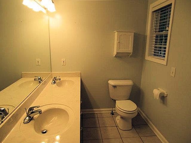 1st image of 1664 Barrywood Cir E