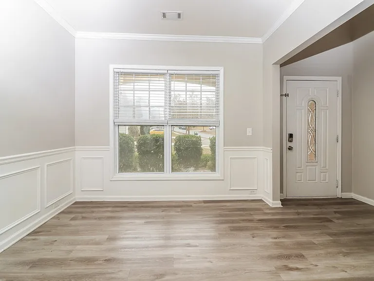3643 Uppark Dr — Photo 7