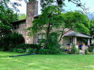 618 W John St, Champaign, IL