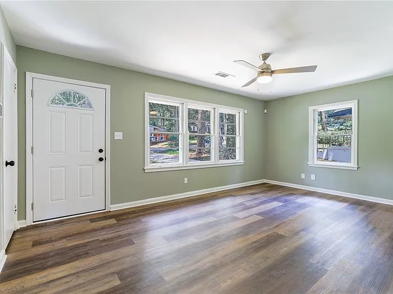 2288 Polar Rock Ave SW — Photo 3