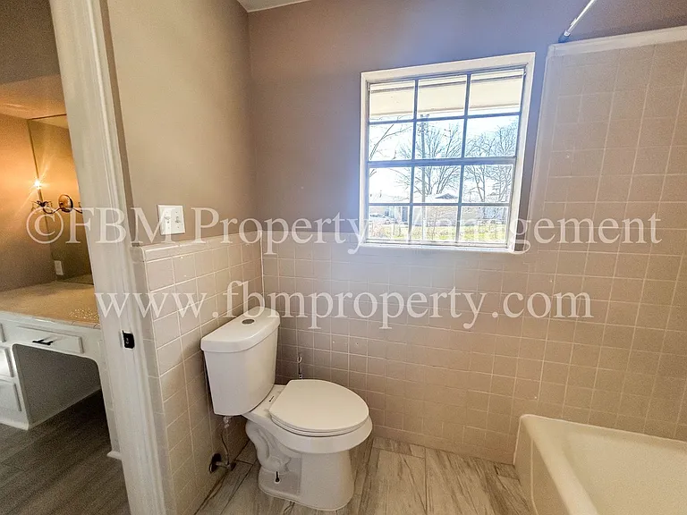 1005 Sunset Dr — Photo 27