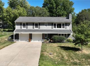 9621 England St, Overland Park, KS 66212