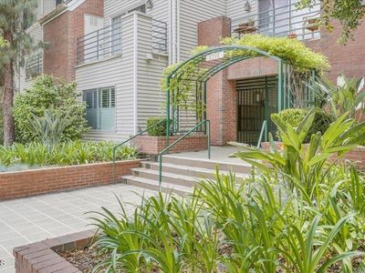 2706 Honolulu Ave APT 217, Montrose, CA, 91020