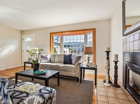 4th image of 236 Greenway Dr