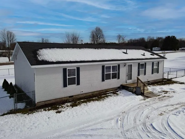5333 N Brentwood St, Grawn, MI 49637