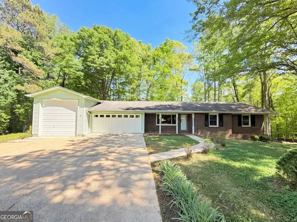 200 Dogwood Dr, Canton, GA 30114