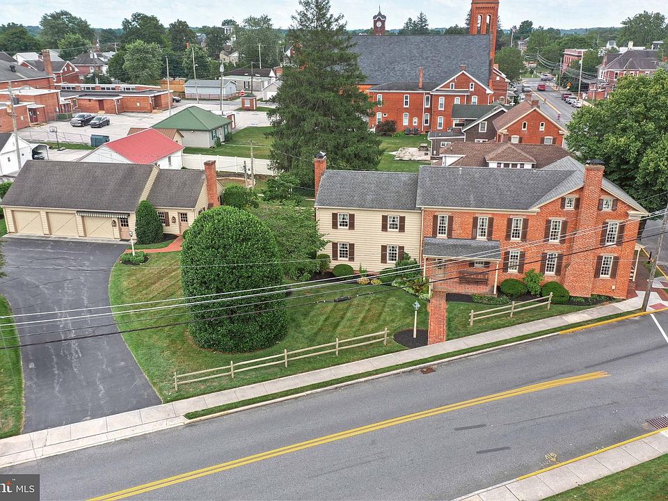 114 Carlisle St, New Oxford, PA 17350 Zillow