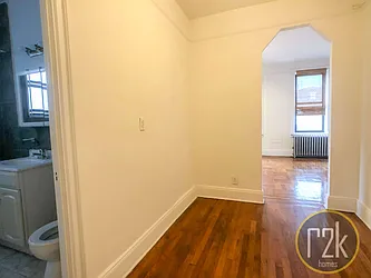 Rented by Realty 2000 Corp