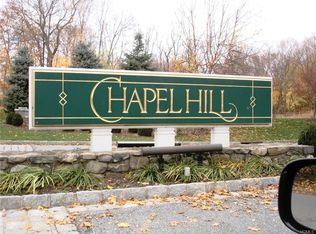 76 Hillcrest Ln, Peekskill, NY 10566