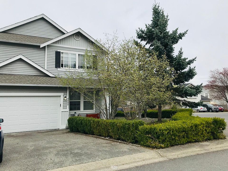 driveway to the garage