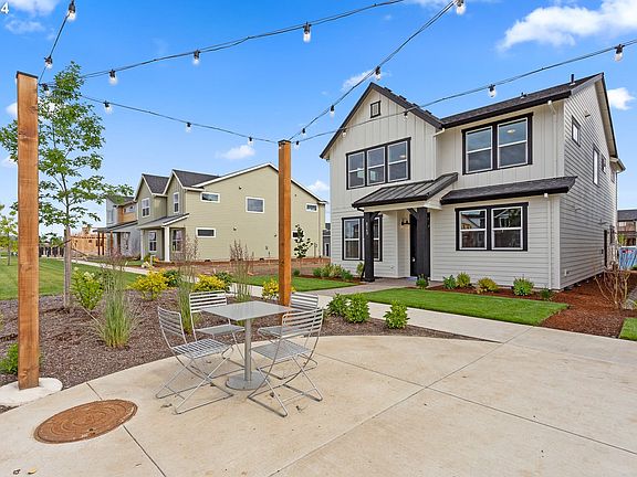 2nd image of 8149 SE Barlow Ln