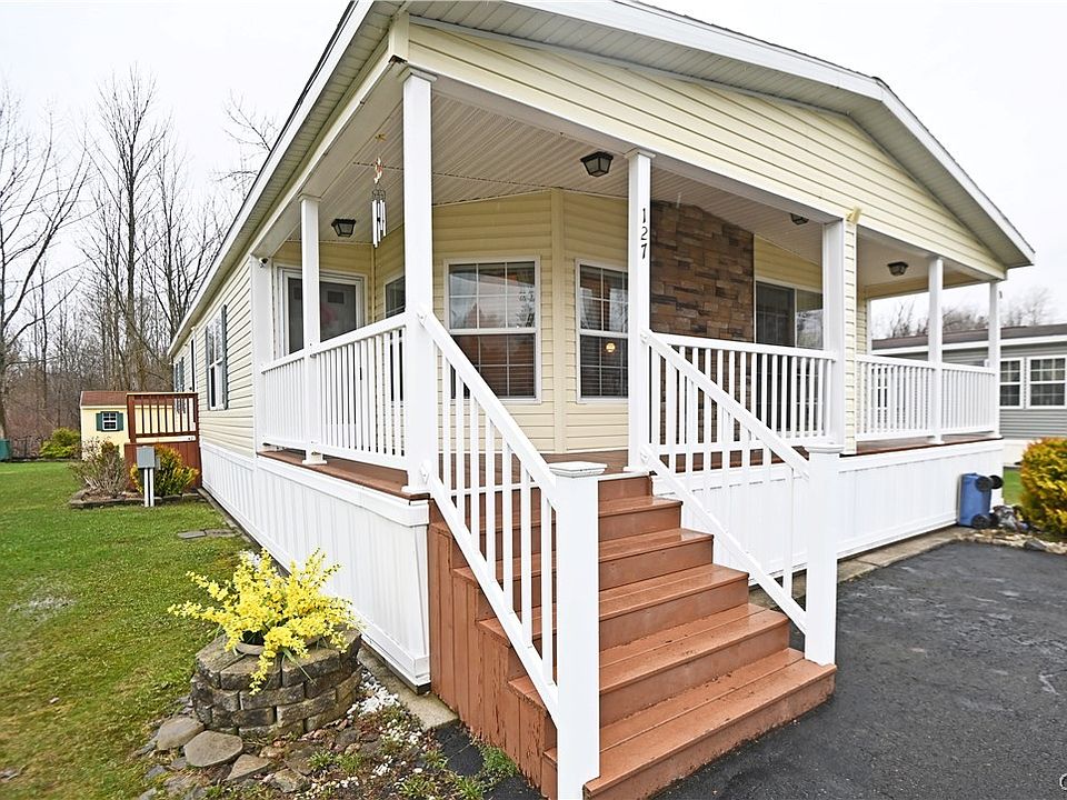 1st image of 127 Royal Meadows Dr
